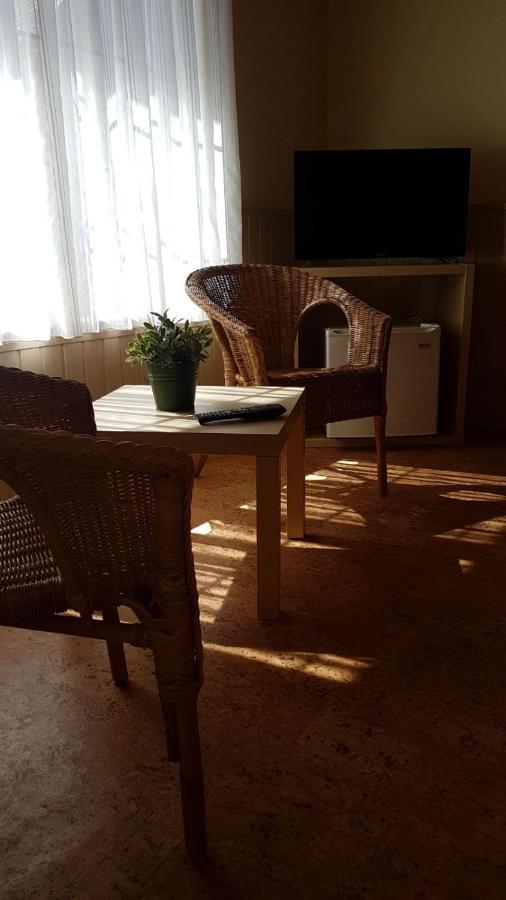 Bed and Breakfast Huber Panzio à Fertőrákos Extérieur photo